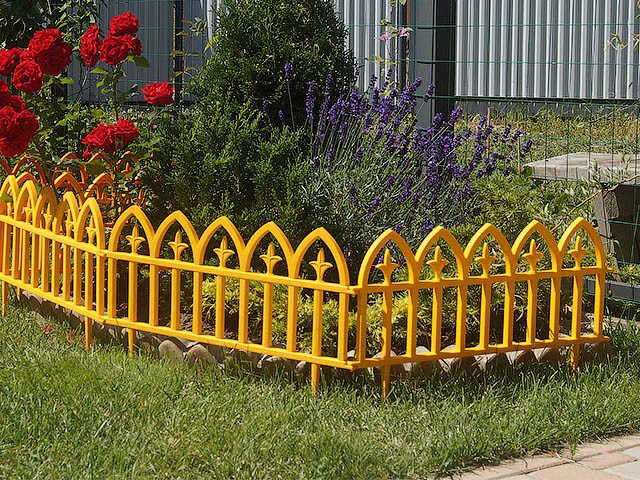 Купить забор декоративный "Кованый цветок", 3х0,3 м, желтый (5 секций в компл.) (1105417408520) (PROTEX)